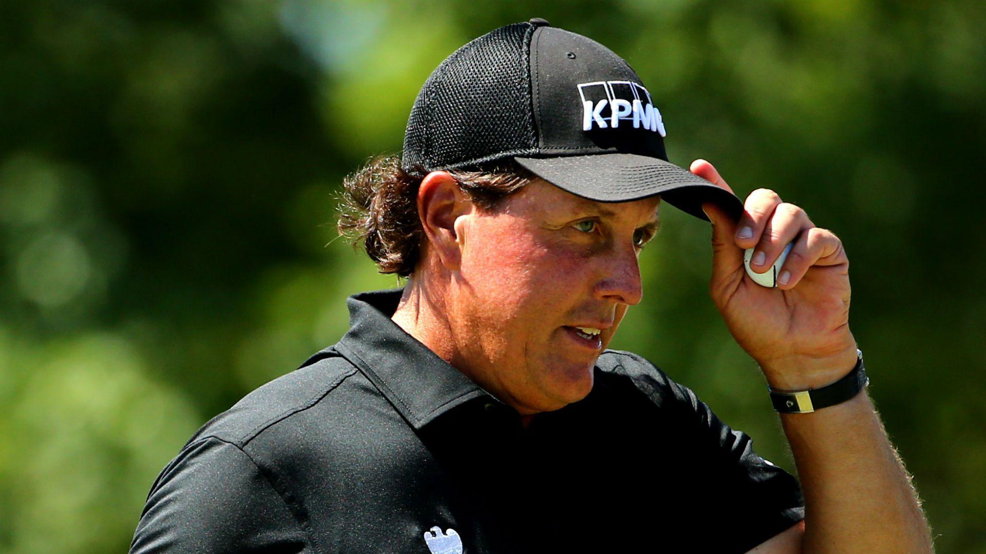 Phil Mickelson hires swing coach, replaces Butch Harmon. Golf