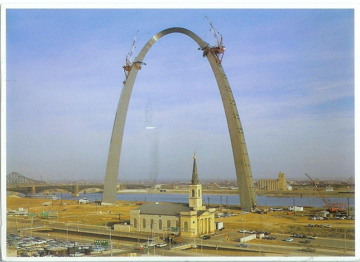 USA Buildings. USA Louis the Gateway