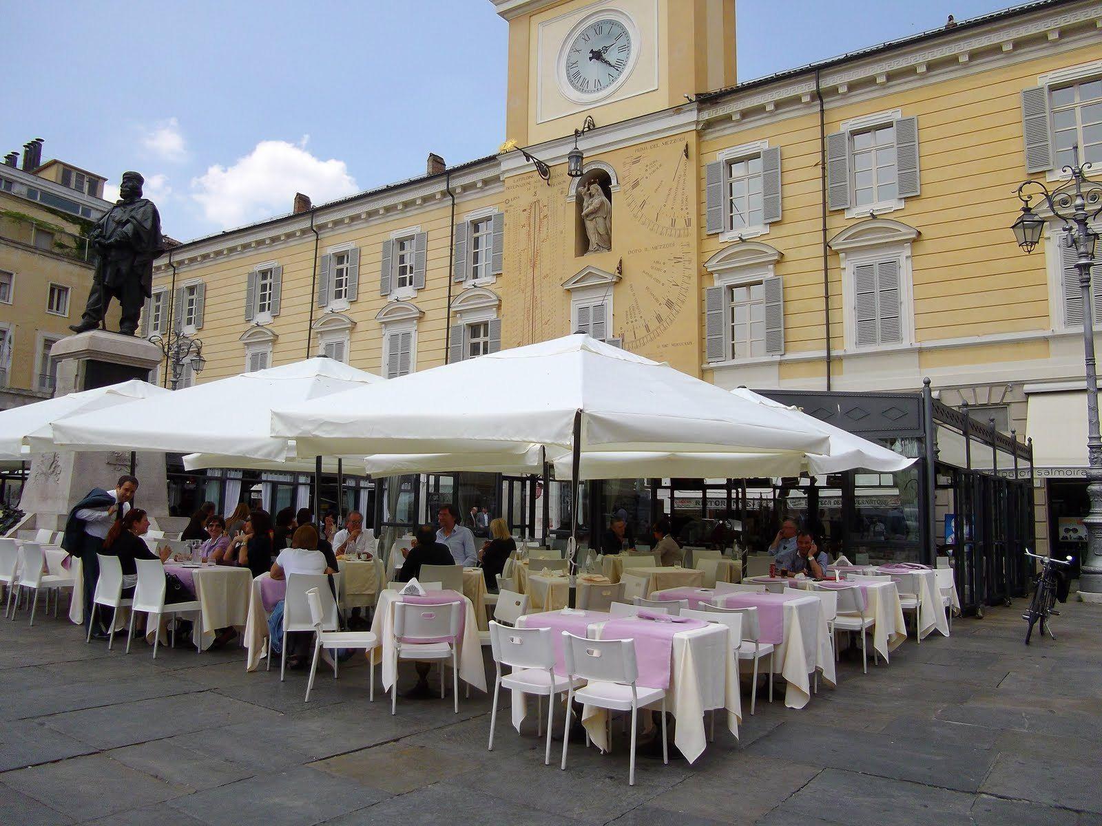 Street cafe in Parma, Italy wallpaper and image
