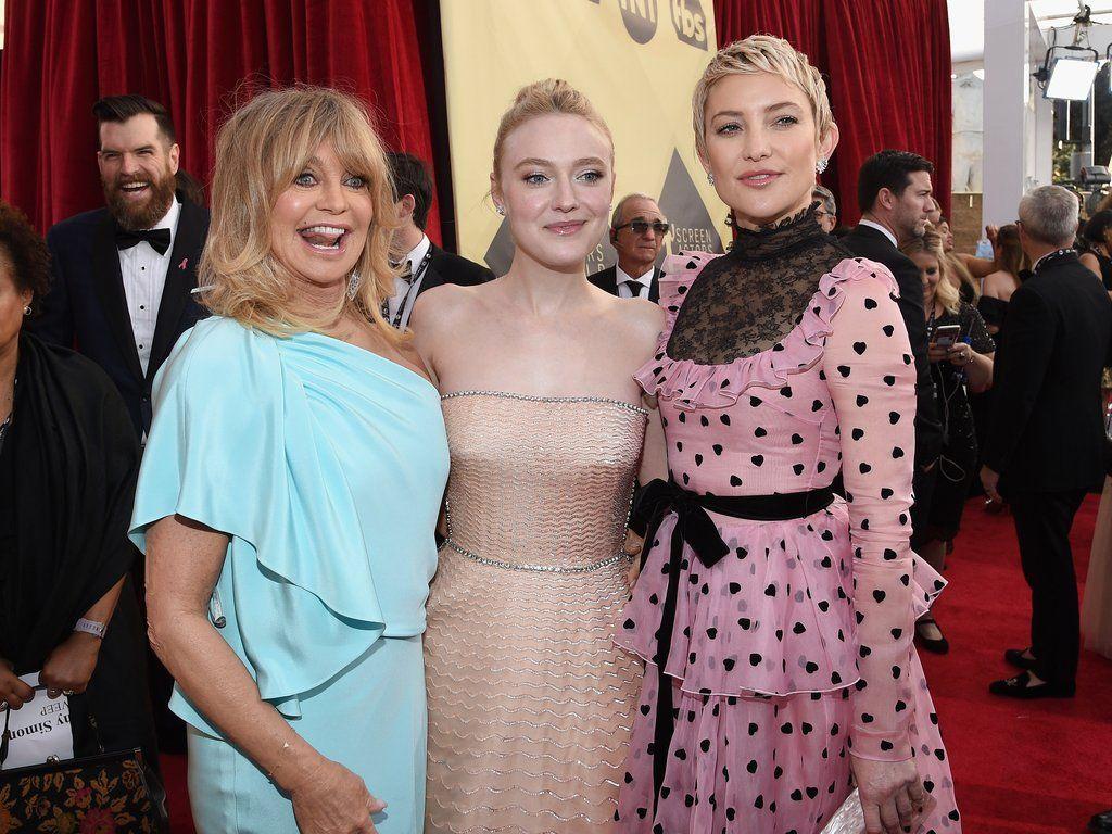 Goldie Hawn and Kate Hudson at the 2018 SAG Awards. POPSUGAR