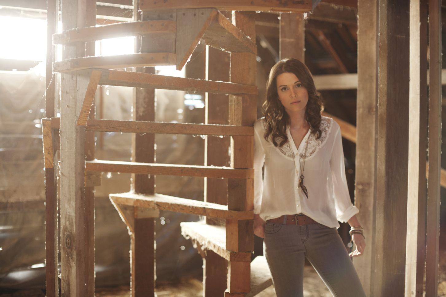 Carlile prepares for upcoming show, talks to Tech