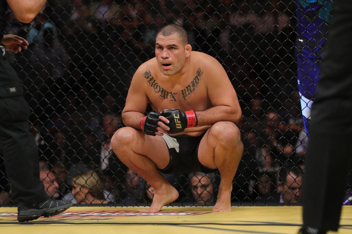 Daniel Cormier: Cain Velasquez aiming to make 'longer, sustained