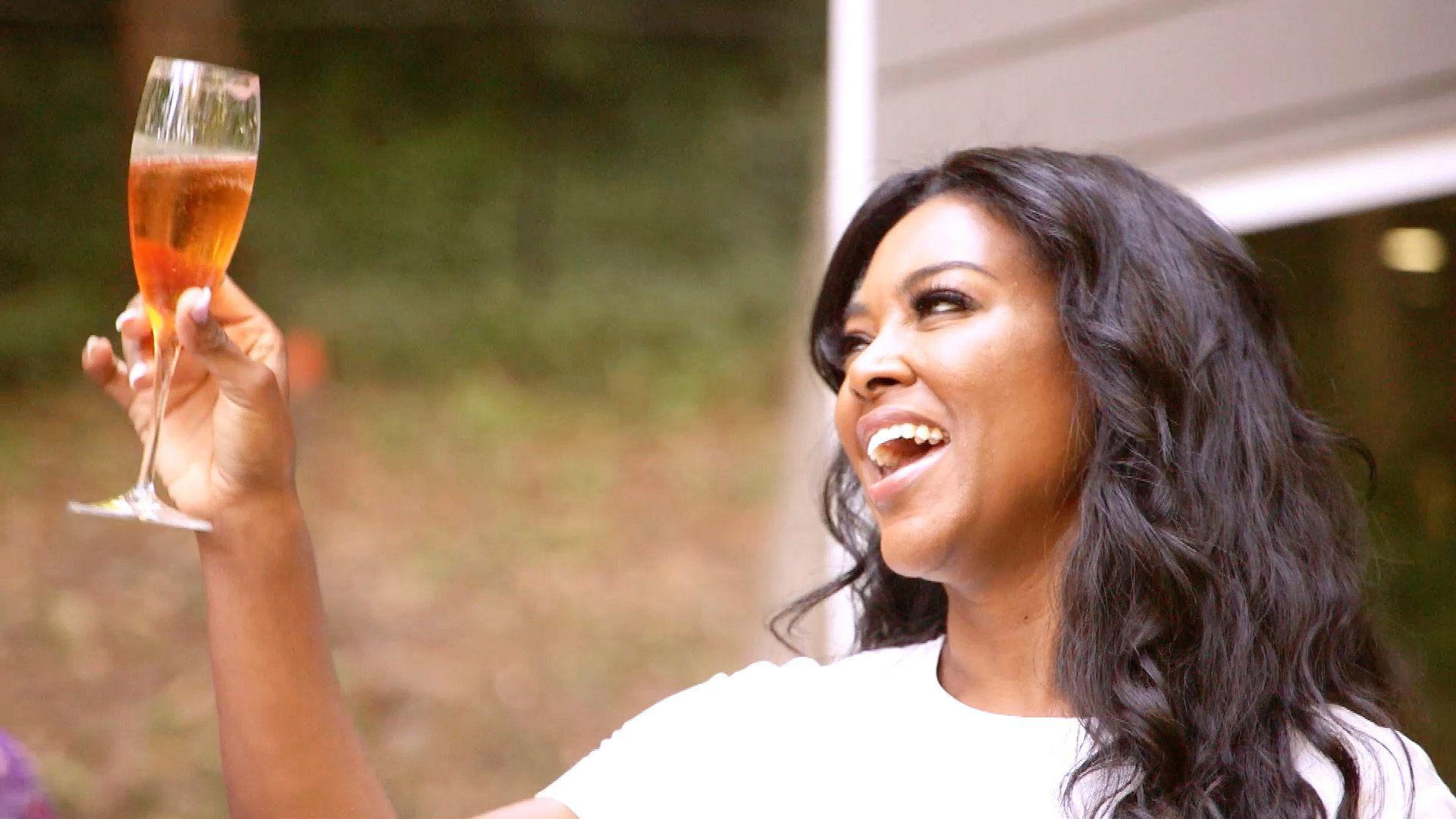 Watch How Did Kenya Moore Meet Her Husband?. The Real Housewives