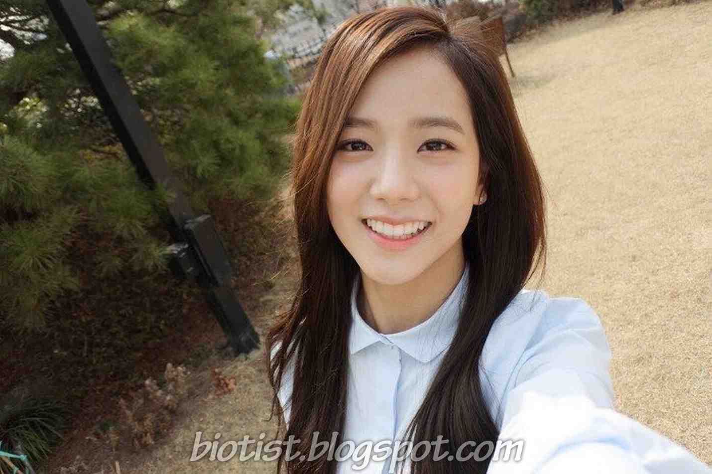 Jisoo (Black Pink) Profile, Photo, Fact, Bio and More