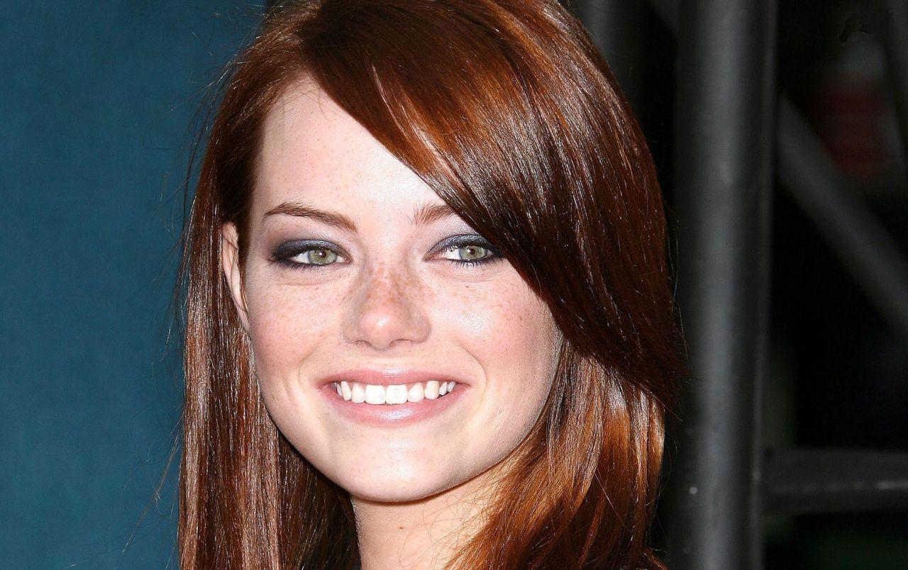 Emma Stone Smile wallpaper. Emma Stone Smile
