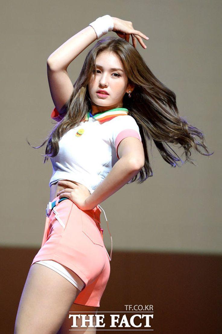 best Somi image. Kpop girls, Ioi somi and Stage