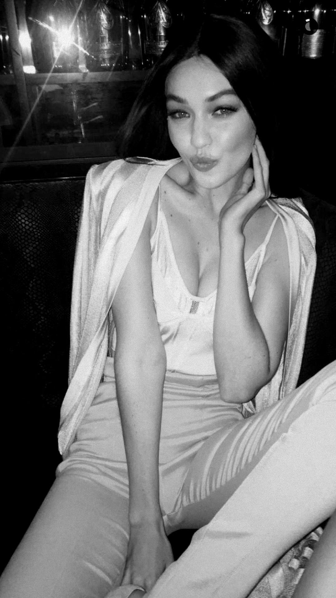 Kendall Jenner and Gigi Hadid image Gigi Hadid HD wallpaper