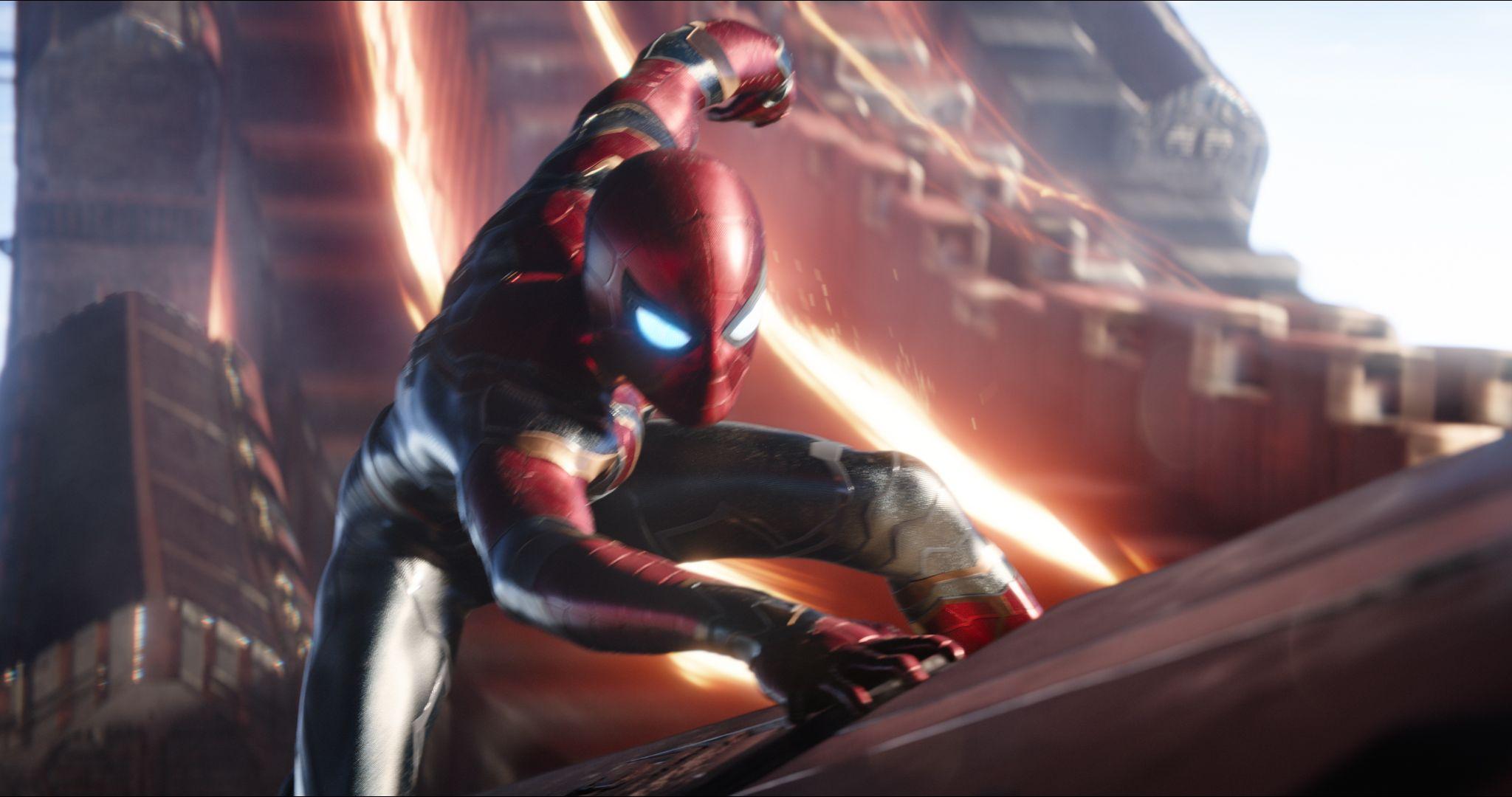 Infinity War': Iron Man's New Costume Sure Looks Like Spider Man's