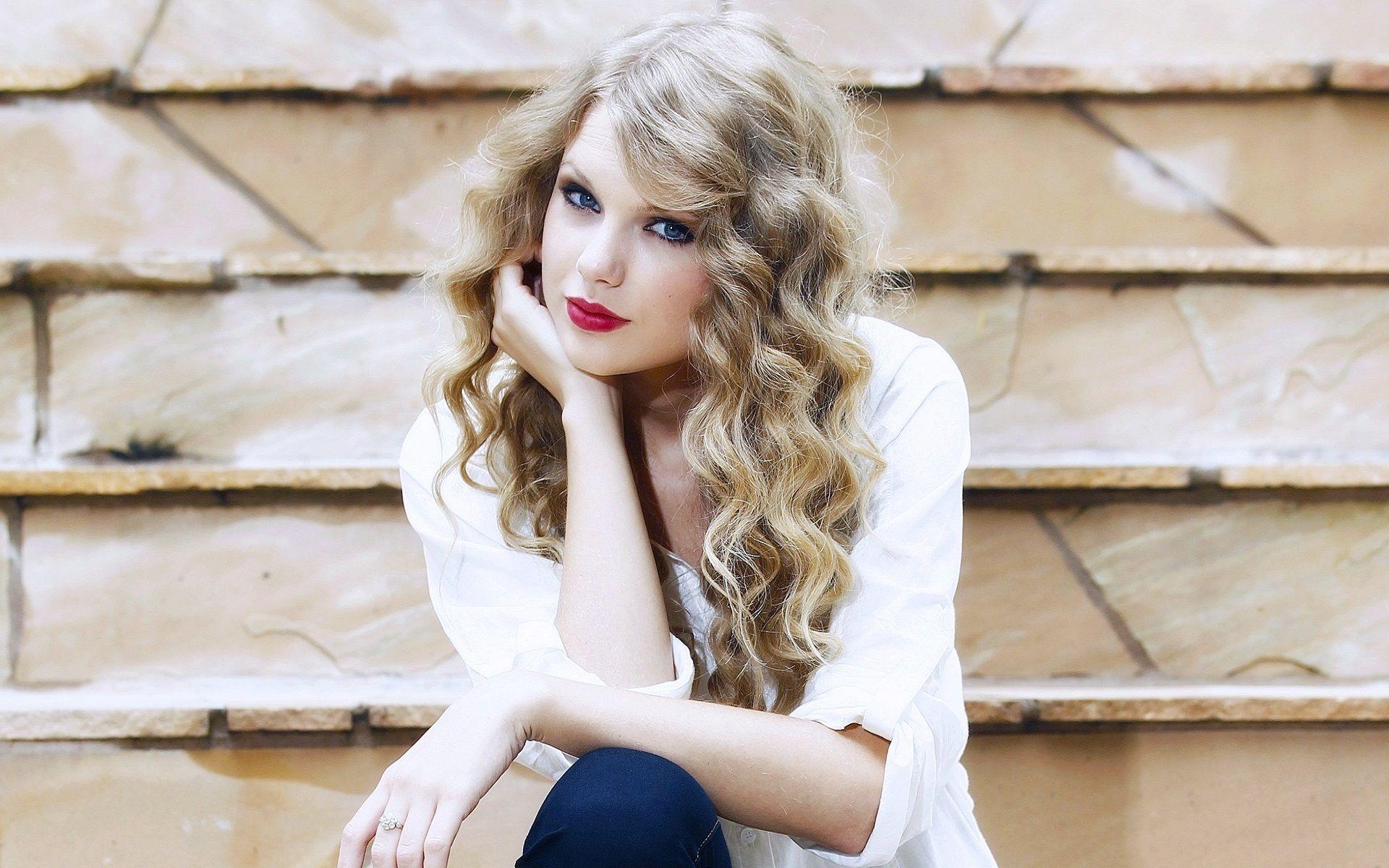 Taylor Swift Desktop Wallpaper, Taylor Swift Wallpaper HD