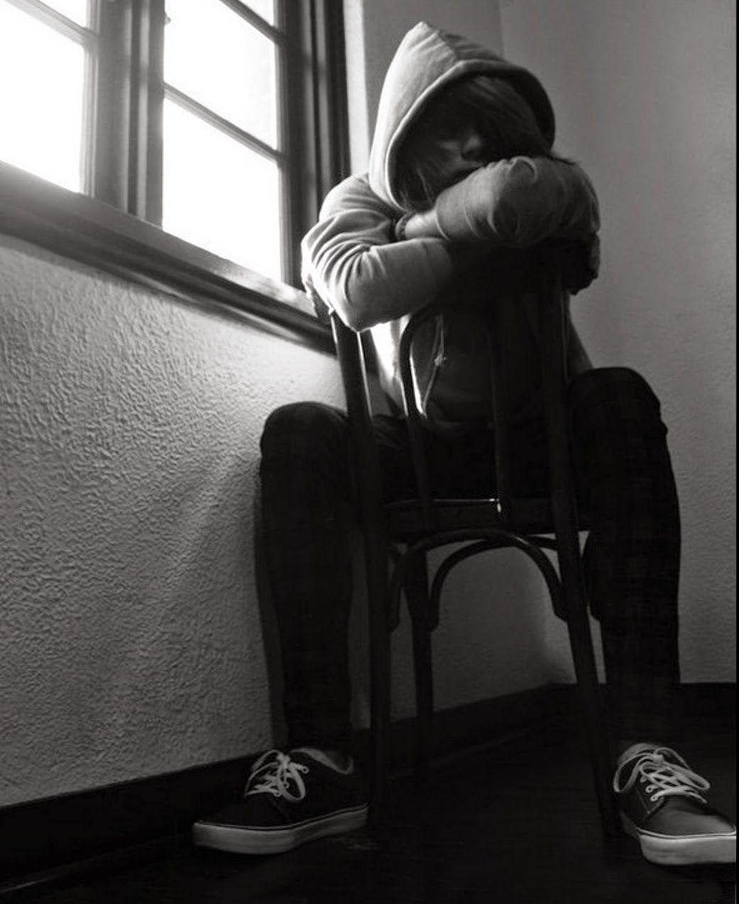 Photo of Sad Boy Image Wallpaper. Sad Boy Alone Wallpaper