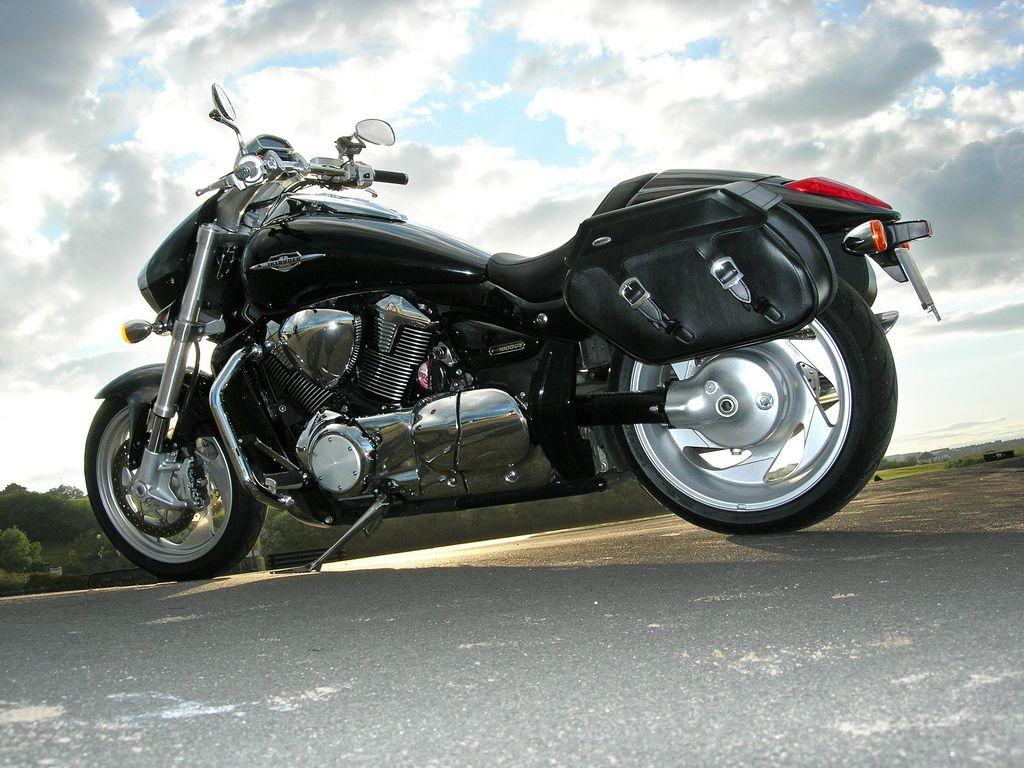 Suzuki Intruder. HD Wallpaper (High Definition)
