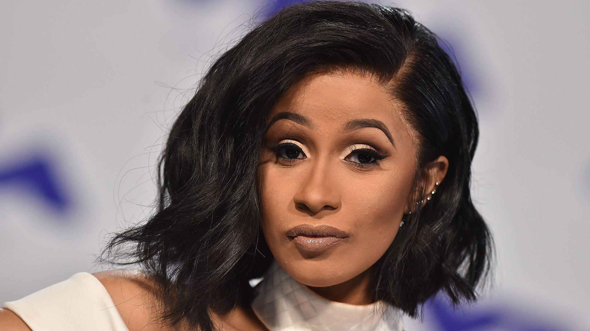 Cardi B Stuns in Tulle Dress For iHeartRadio Music Awards