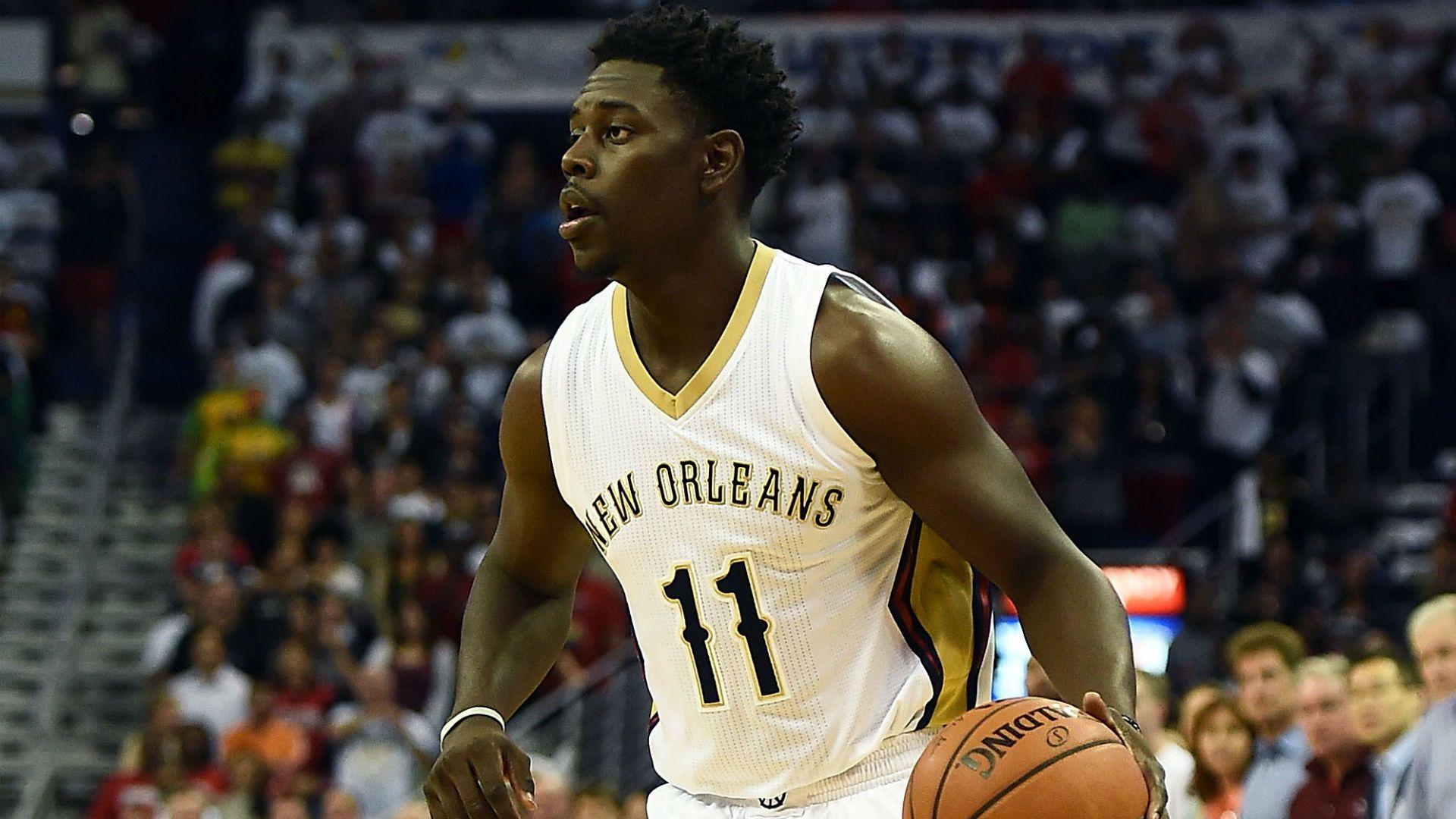 Jrue Holiday returns to Pelicans after 'stressful' time