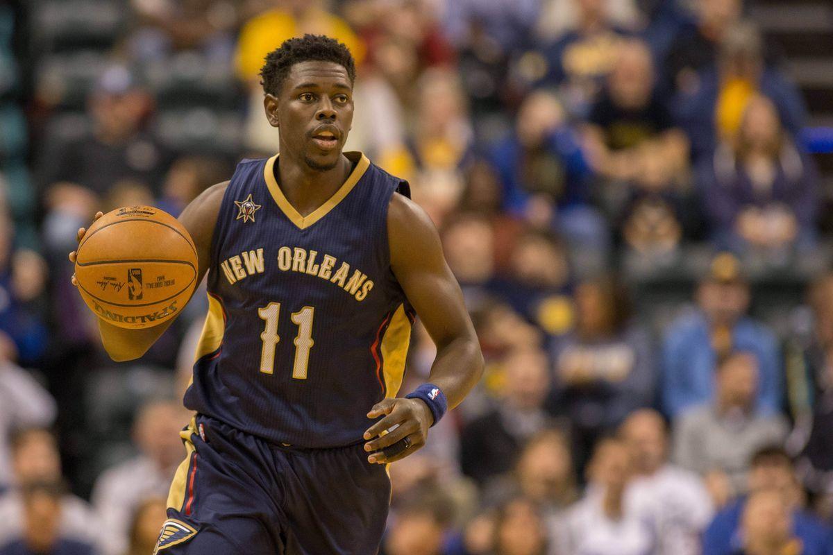 Report: Jrue Holiday 'considering' signing with Indiana Pacers
