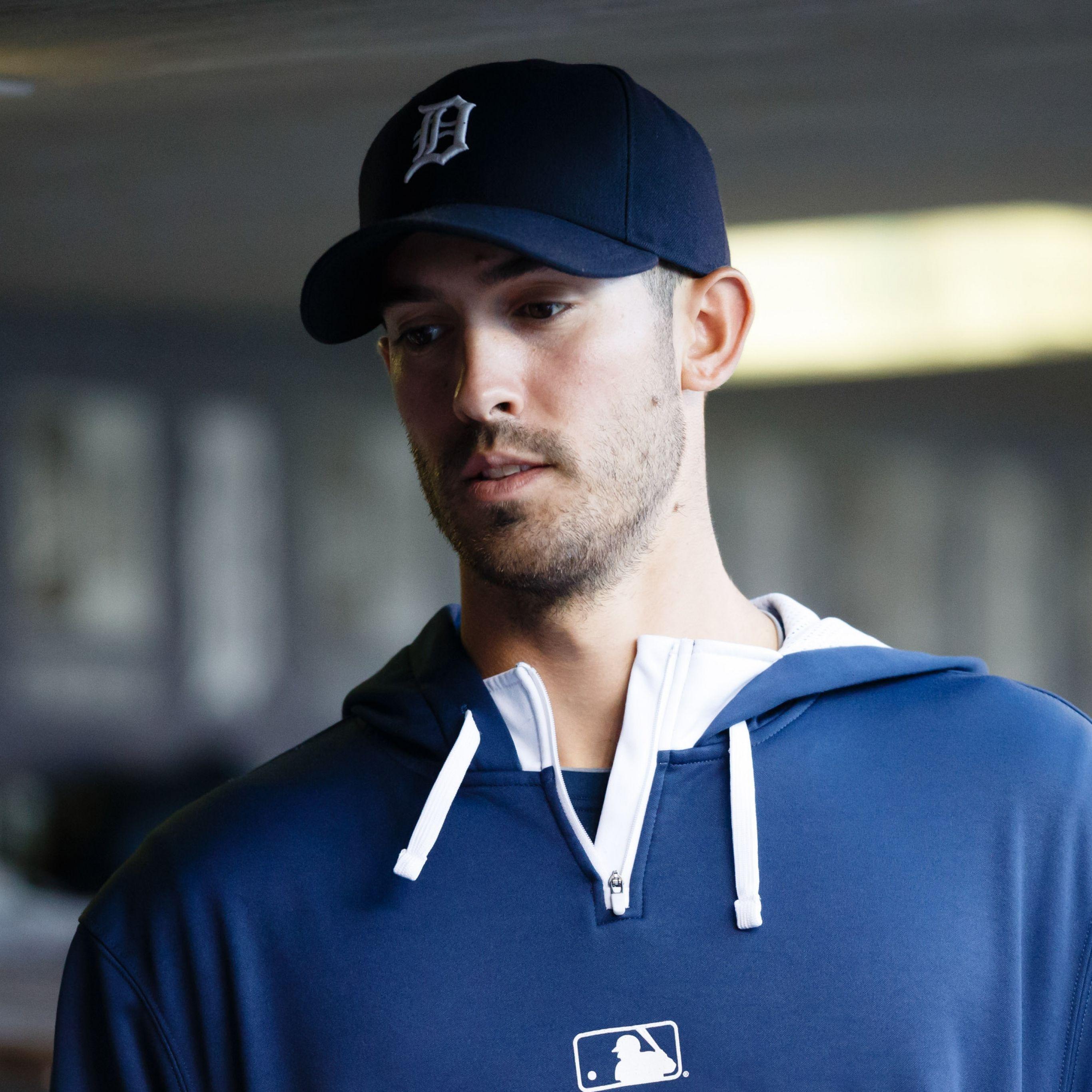 Download Wallpaper 2732x2732 Rick porcello, Boston red sox