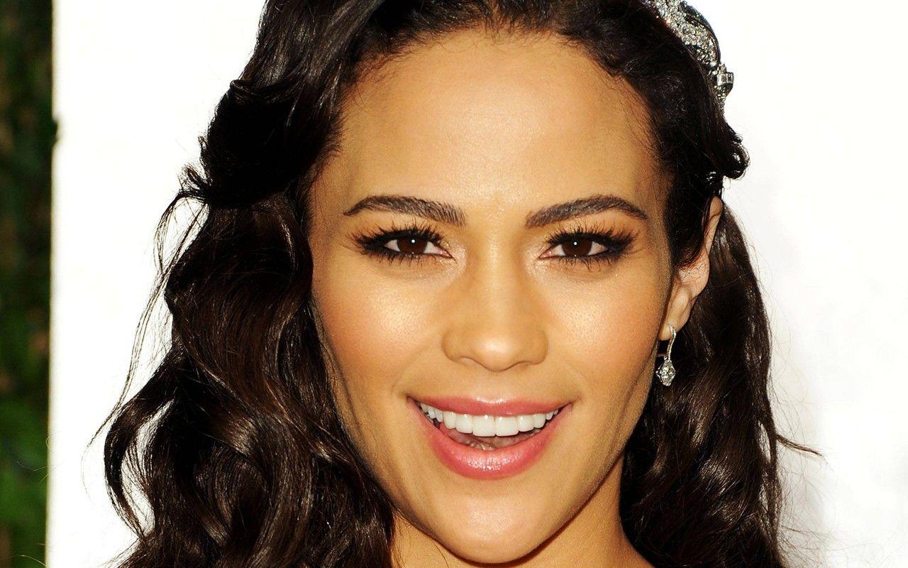 INTERVIEW Paula Patton On Being A CoverGirl, and Playing Whitney