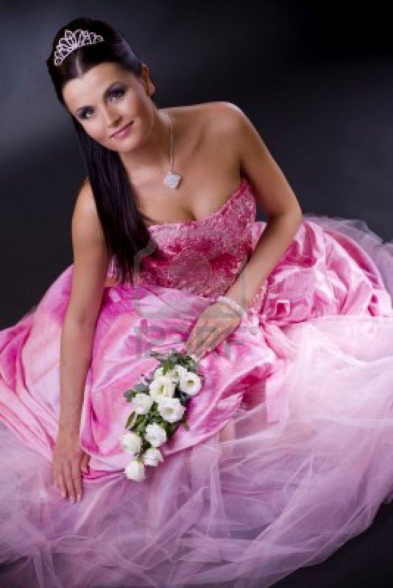 Boutique Fantezie Boutique: Bridal Wedding Dressing