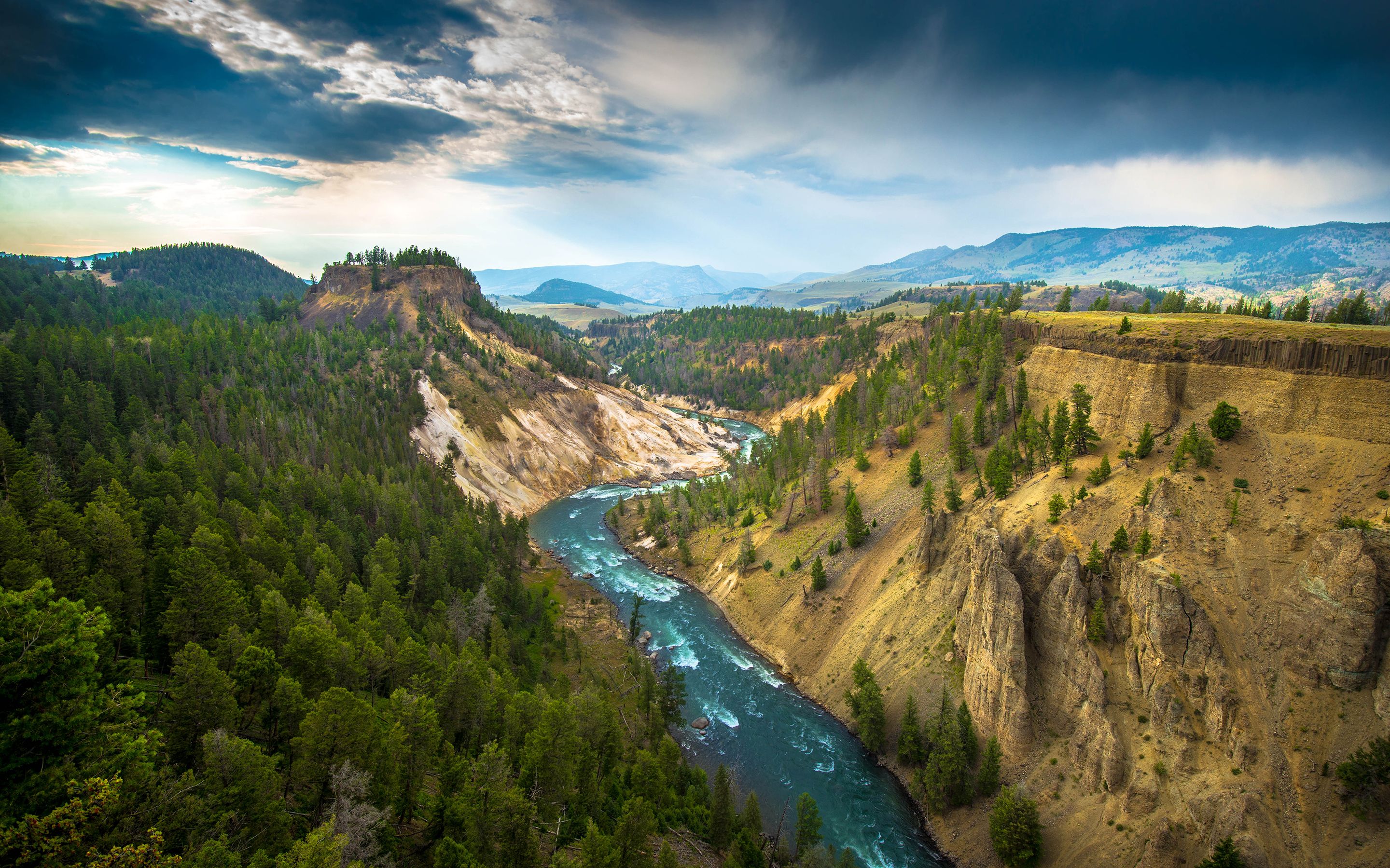 Yellowstone National Park Full HD Wallpaper