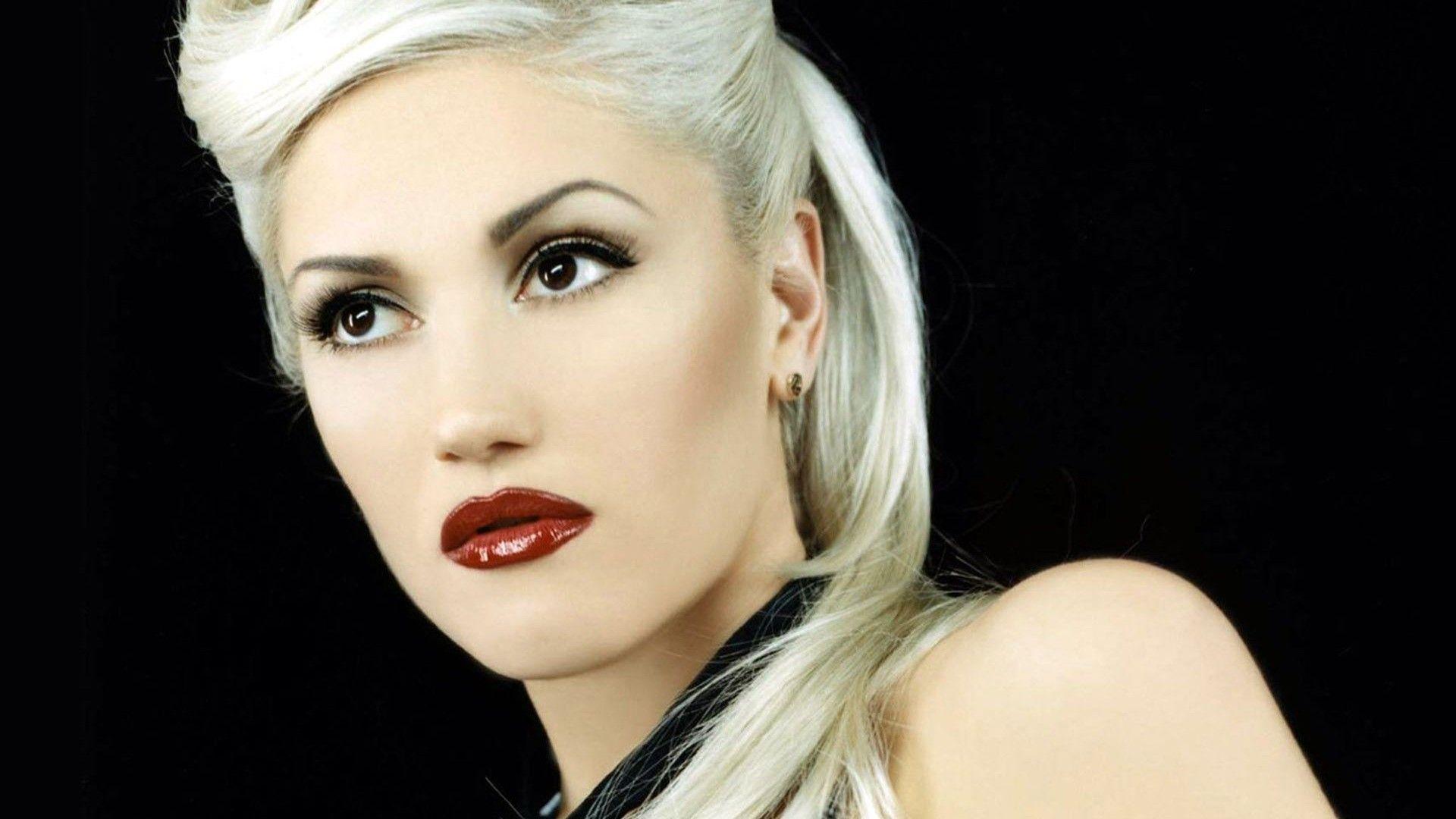 New Gwen Stefani Background View Wallpaper