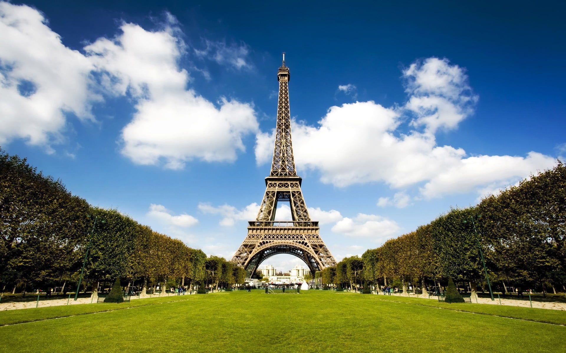 Eiffel Tower, Paris, France HD wallpapers