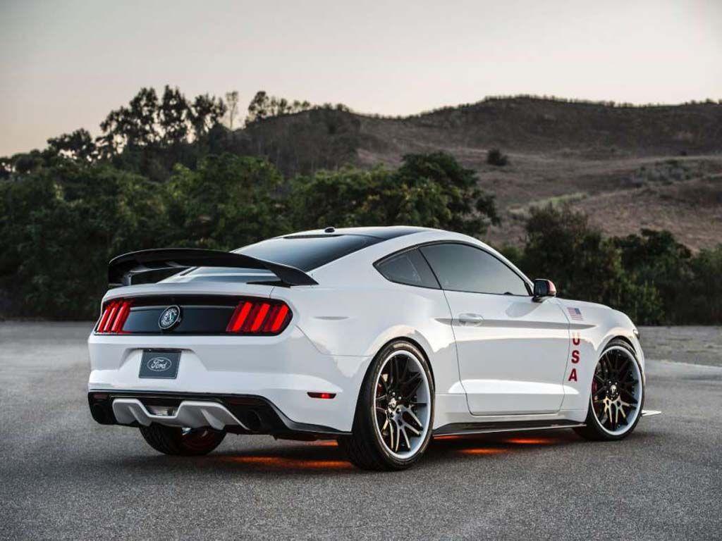Wallpaper Ford Mustang Gt Iphone