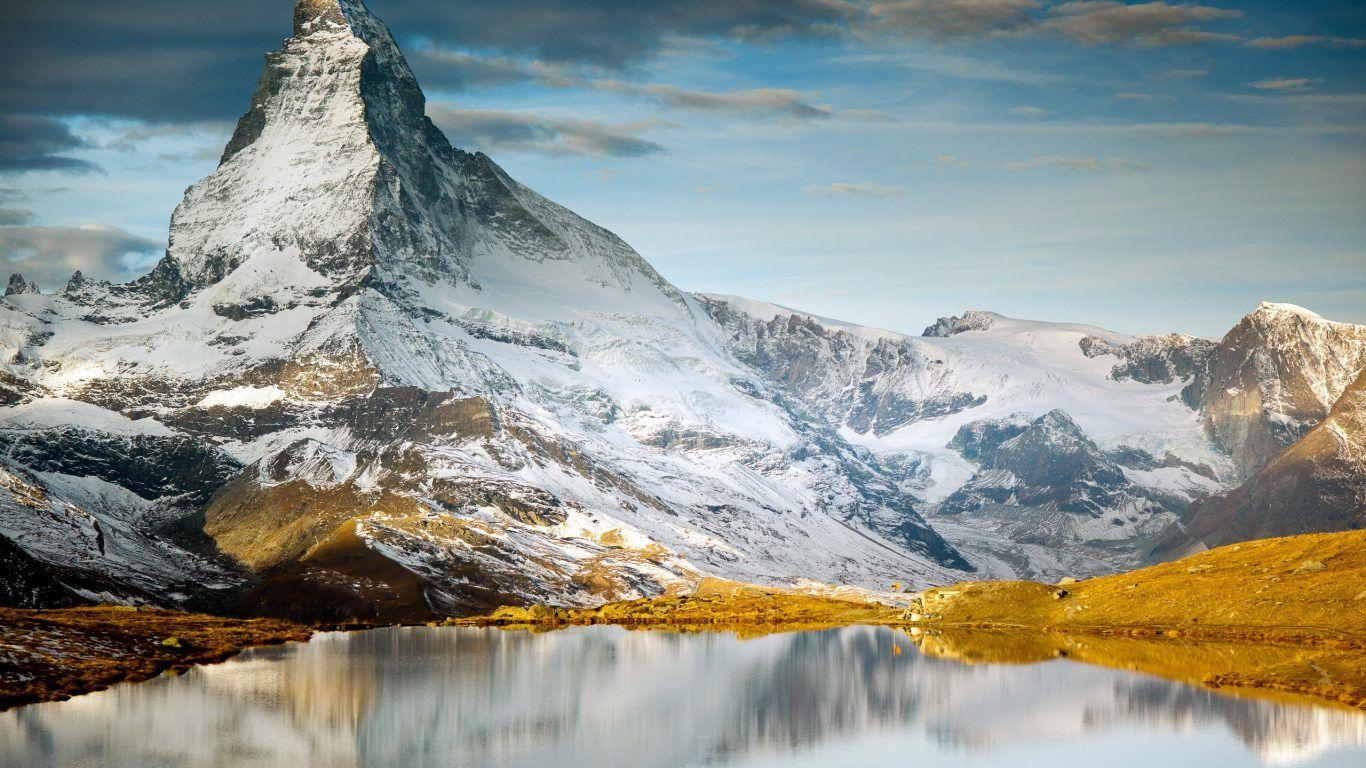 Sagarmatha National Park Cool Lake Fun Nature Mountain Wallpaper