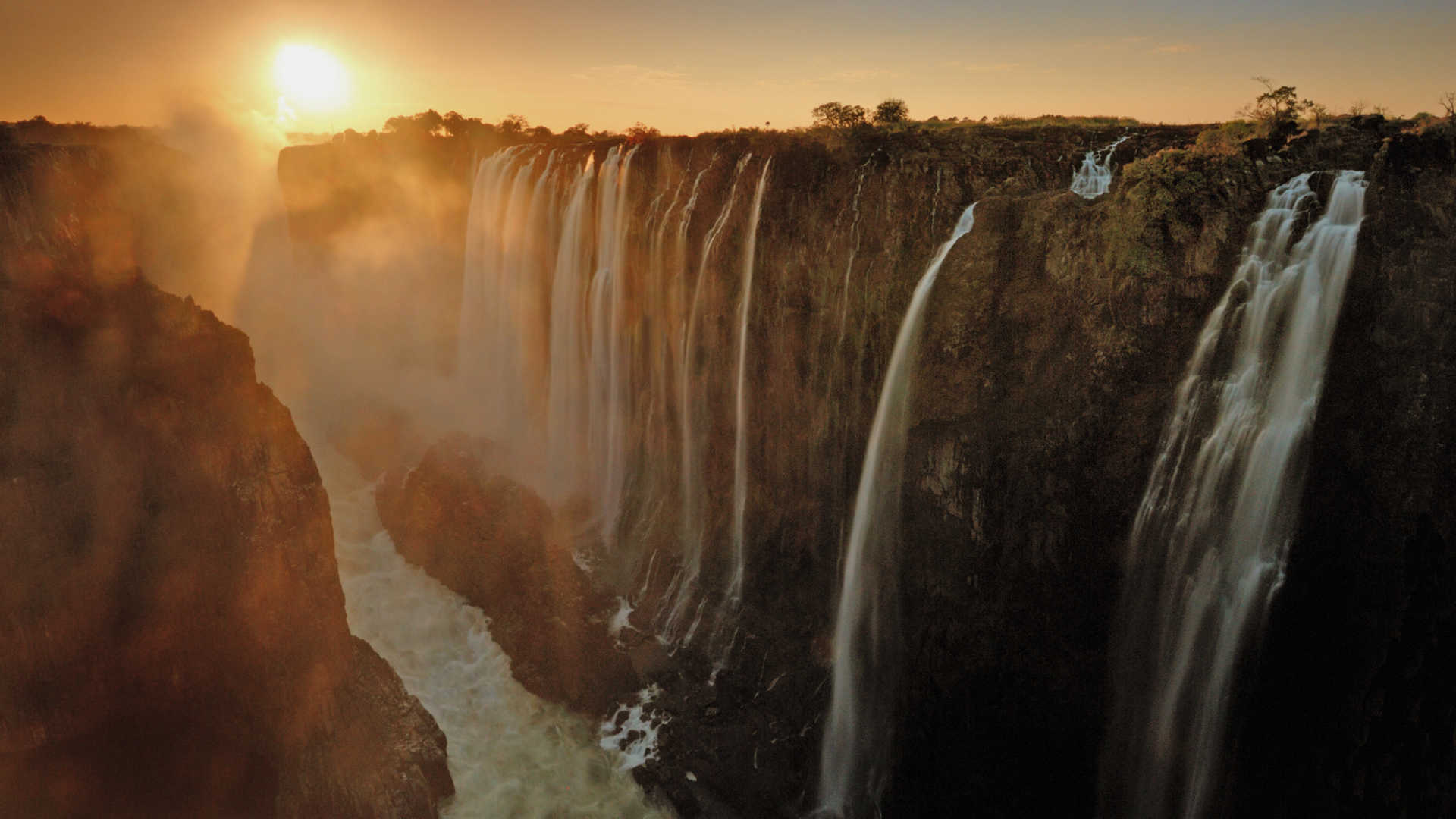 Victoria Falls, Zambia Holidays to Victoria Falls, Zambia
