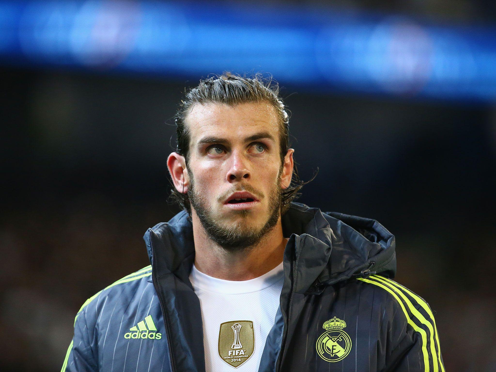 Gareth Bale to Manchester United: Chris Coleman not expecting Real