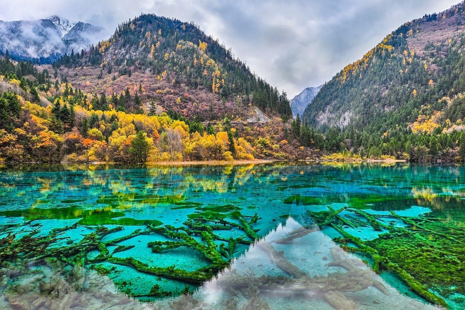 Jiuzhai Valley National Park, China Wallpaper