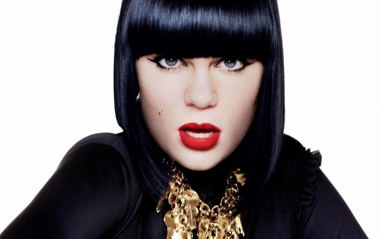 Jessie J Black Dress wallpaper. Jessie J Black Dress