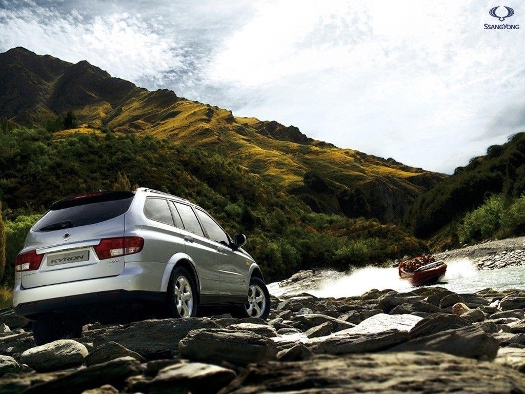 Mountains: Silver Car SsangYong Kyron Cool Rock Water Green Free