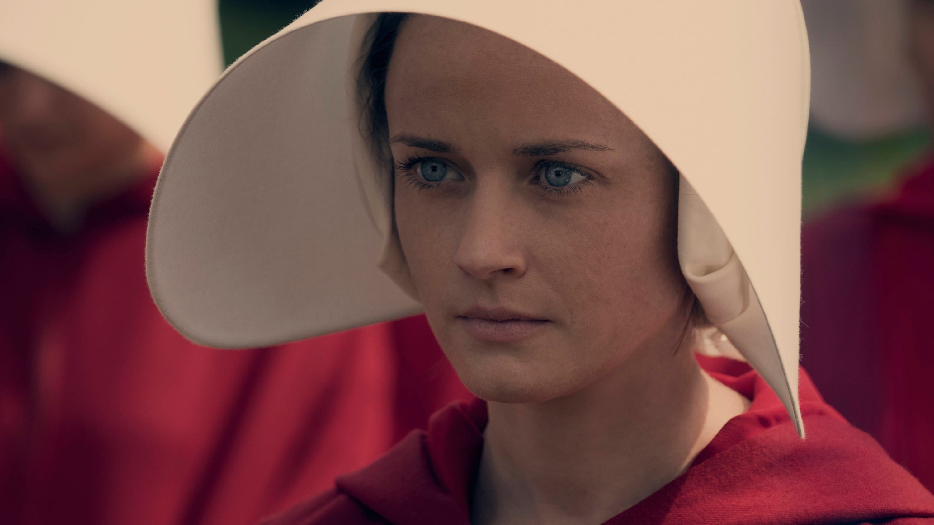 The Handmaid's Tale, Season 1 wiki, synopsis, reviews Rankings!