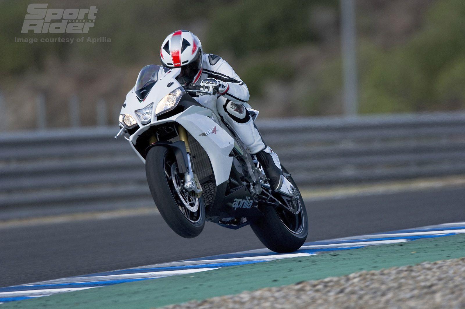 Aprilia RSV4 Free HD Widescreen s wallpaper