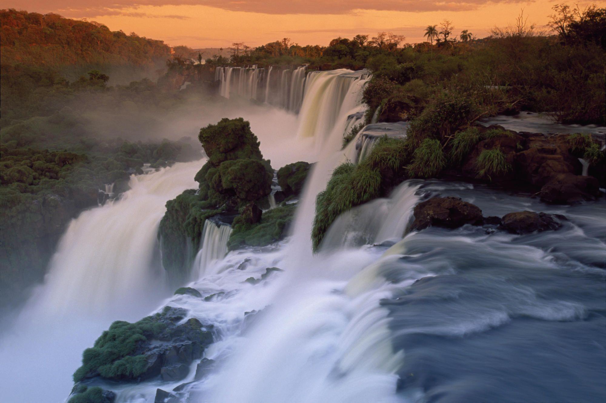 Cascades Iguazu National Park Argentina. HD Wallpaper