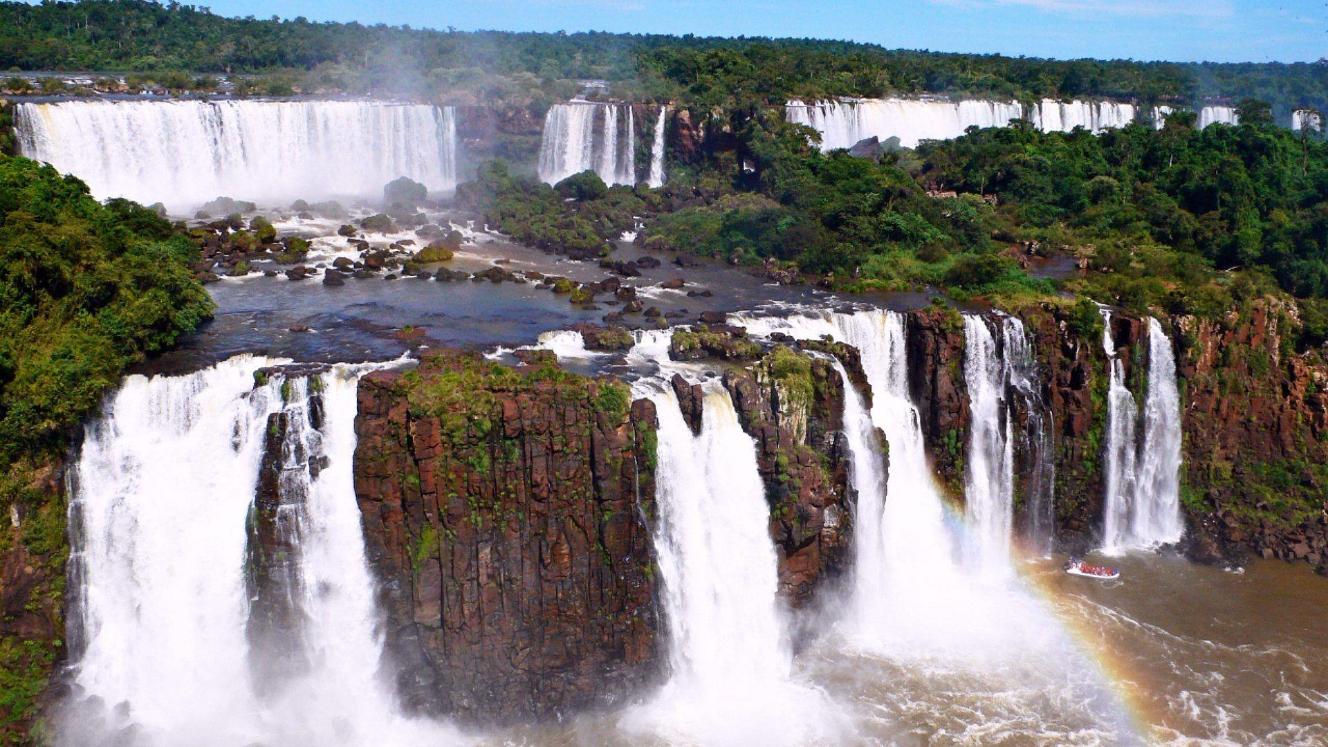 Iguazu Tag wallpaper: Majestic Iguazu Falls Brazil Side Palmtrees