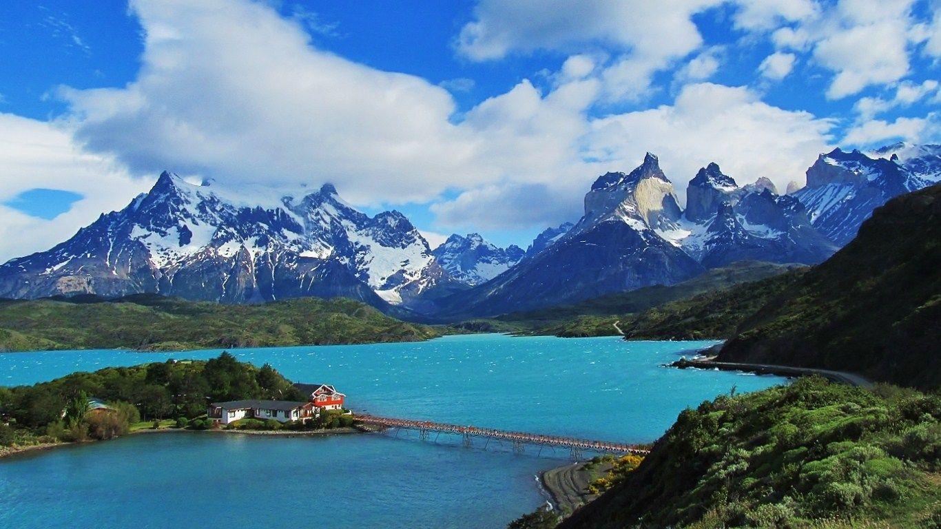 Torres Del Paine, Patagonia, Chile [OC] [1366x768]
