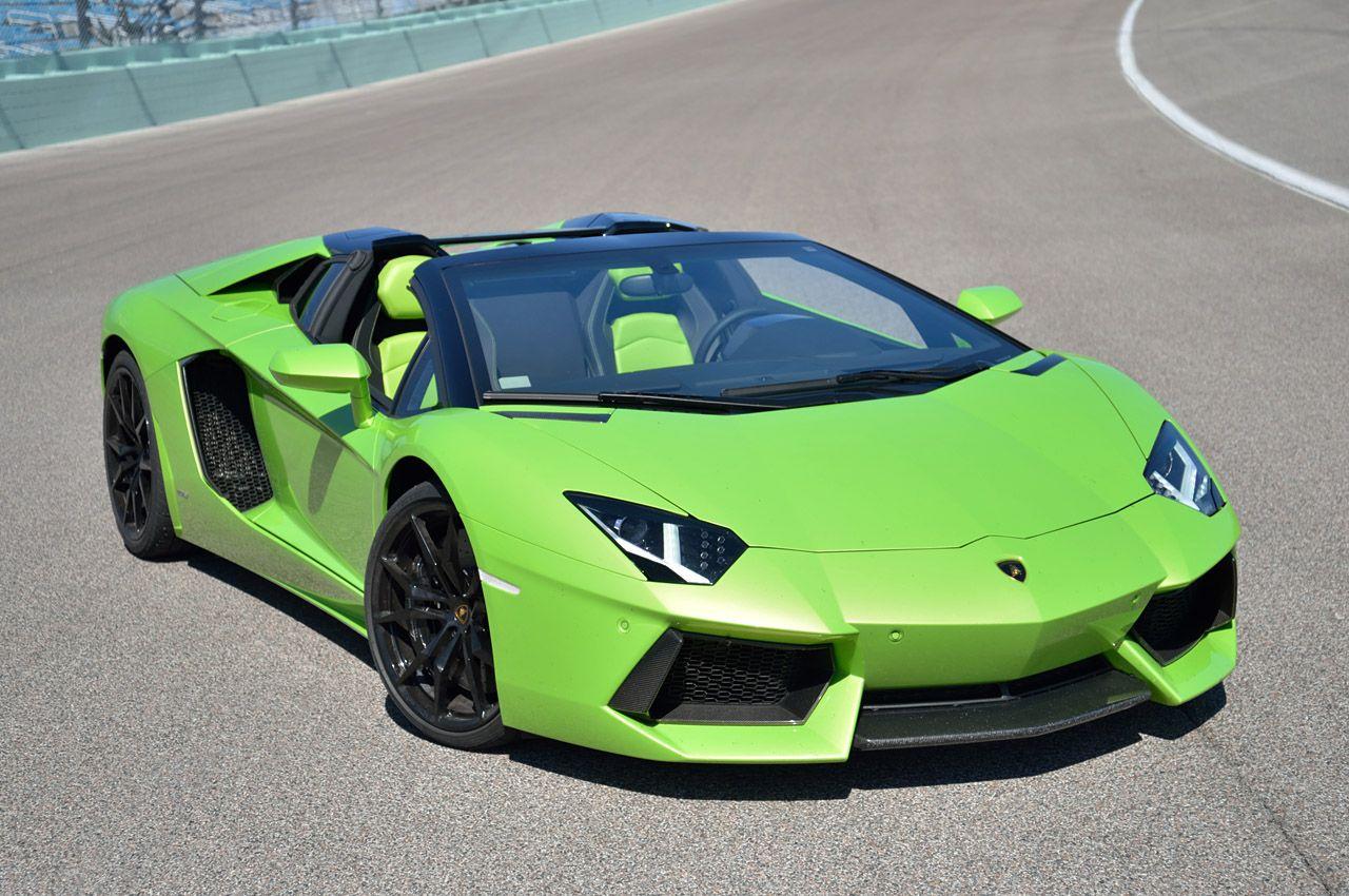 Lamborghini Aventador Roadster зелёная