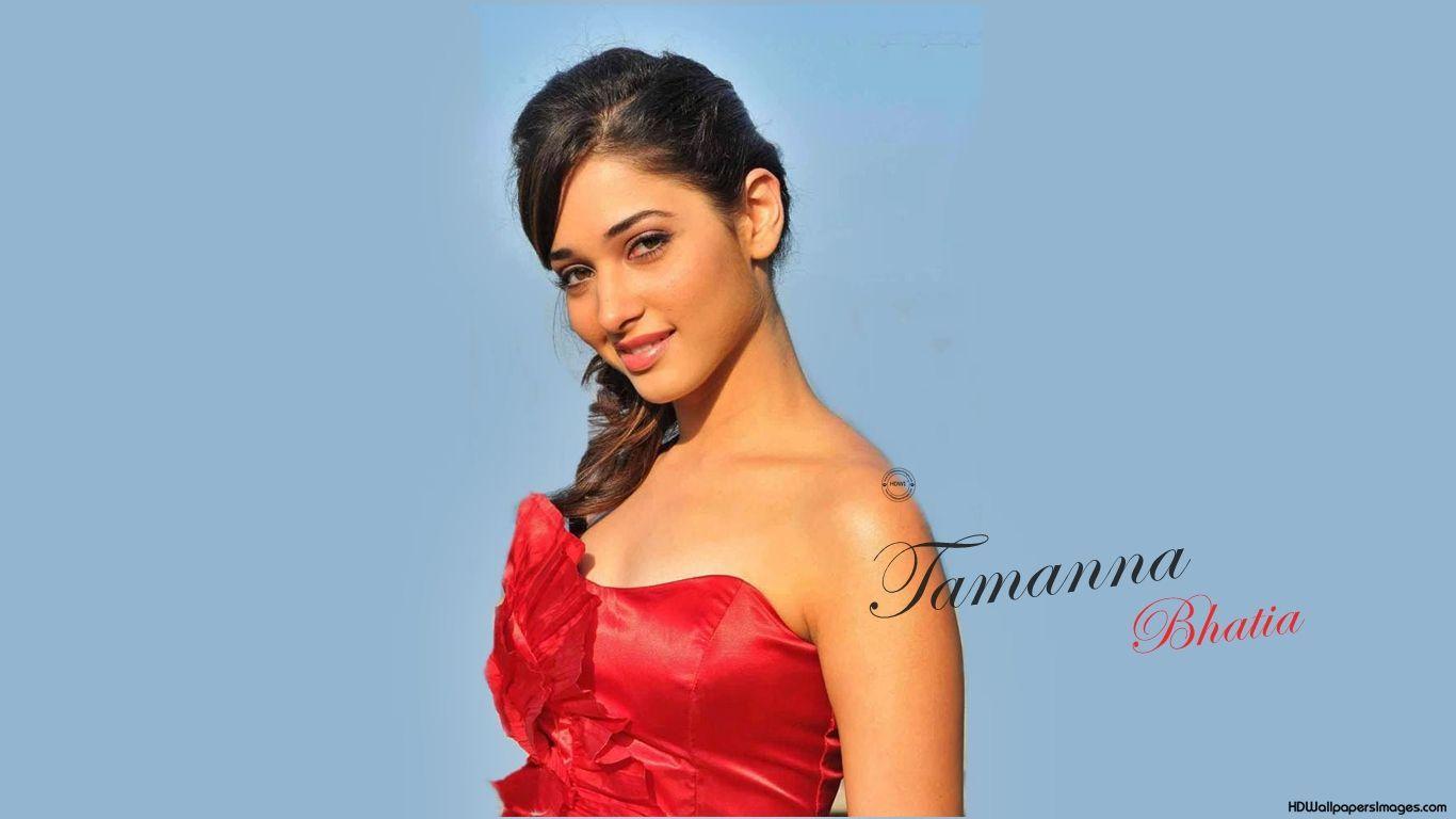 Tamanna Bhatia HD Wallpaper 1366x768