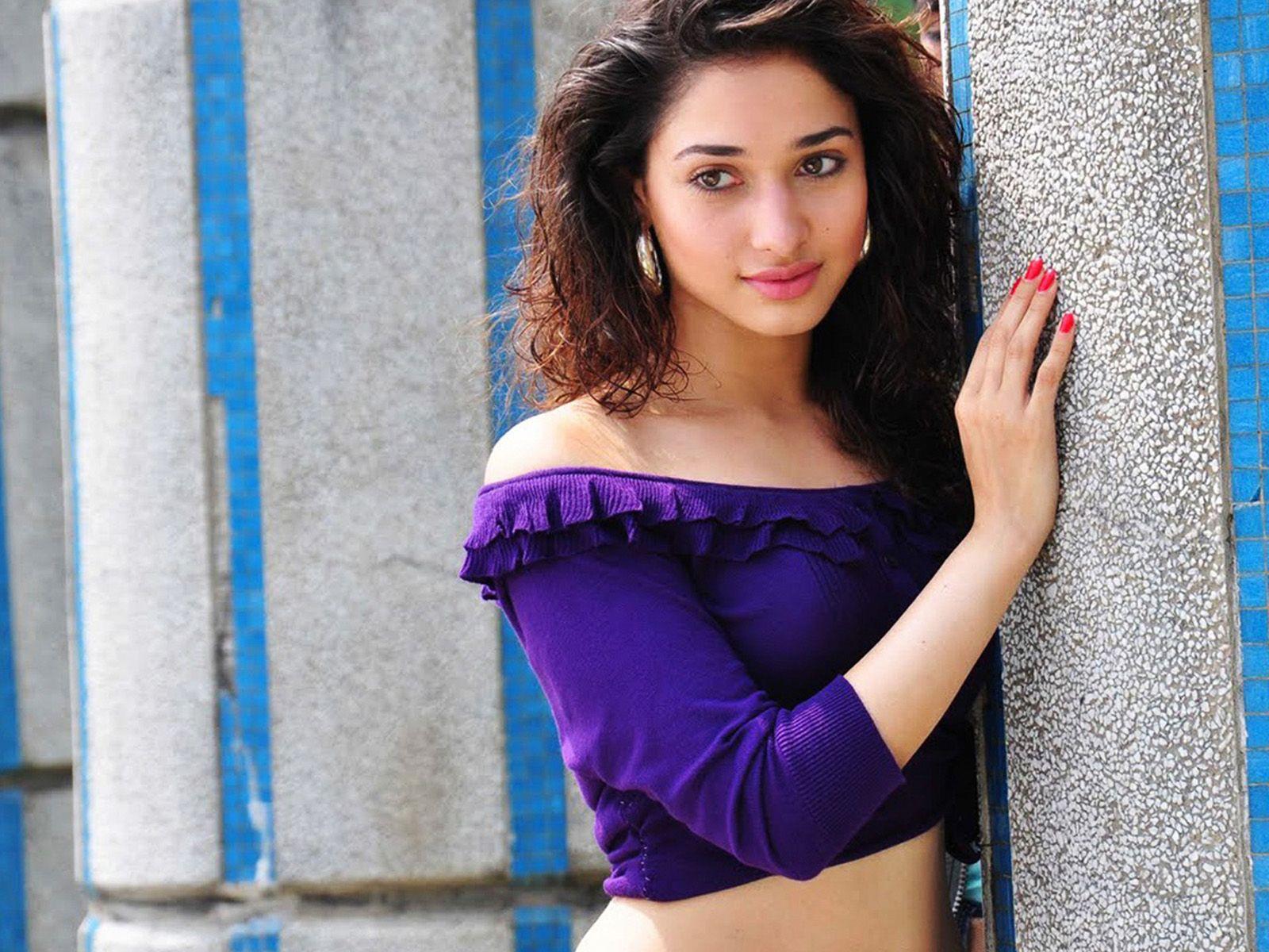 Tamannaah Bhatia HD Wallpaper Total HD Wallpaper