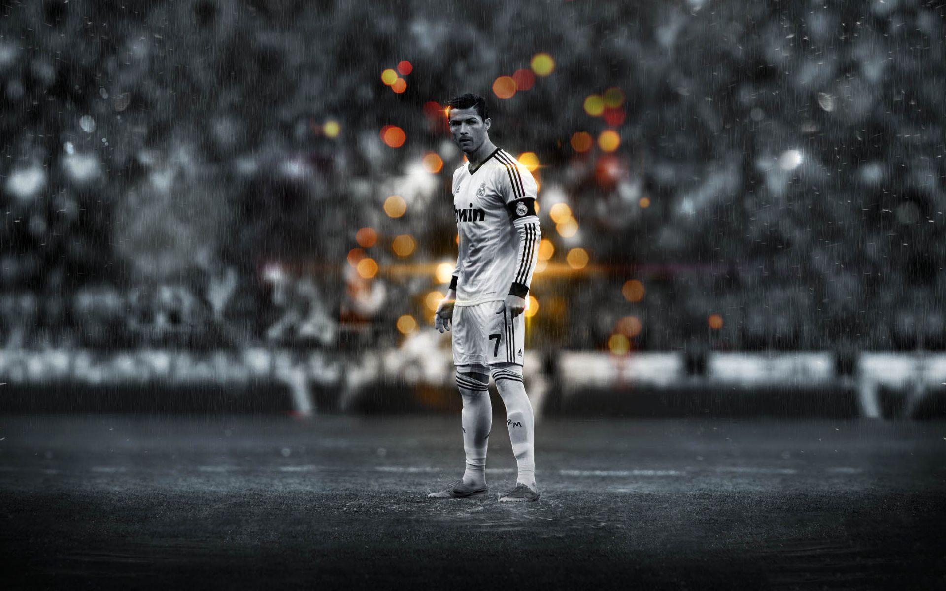 Christiano Ronaldo Real Madrid Field Shot Desktop Wallpaper