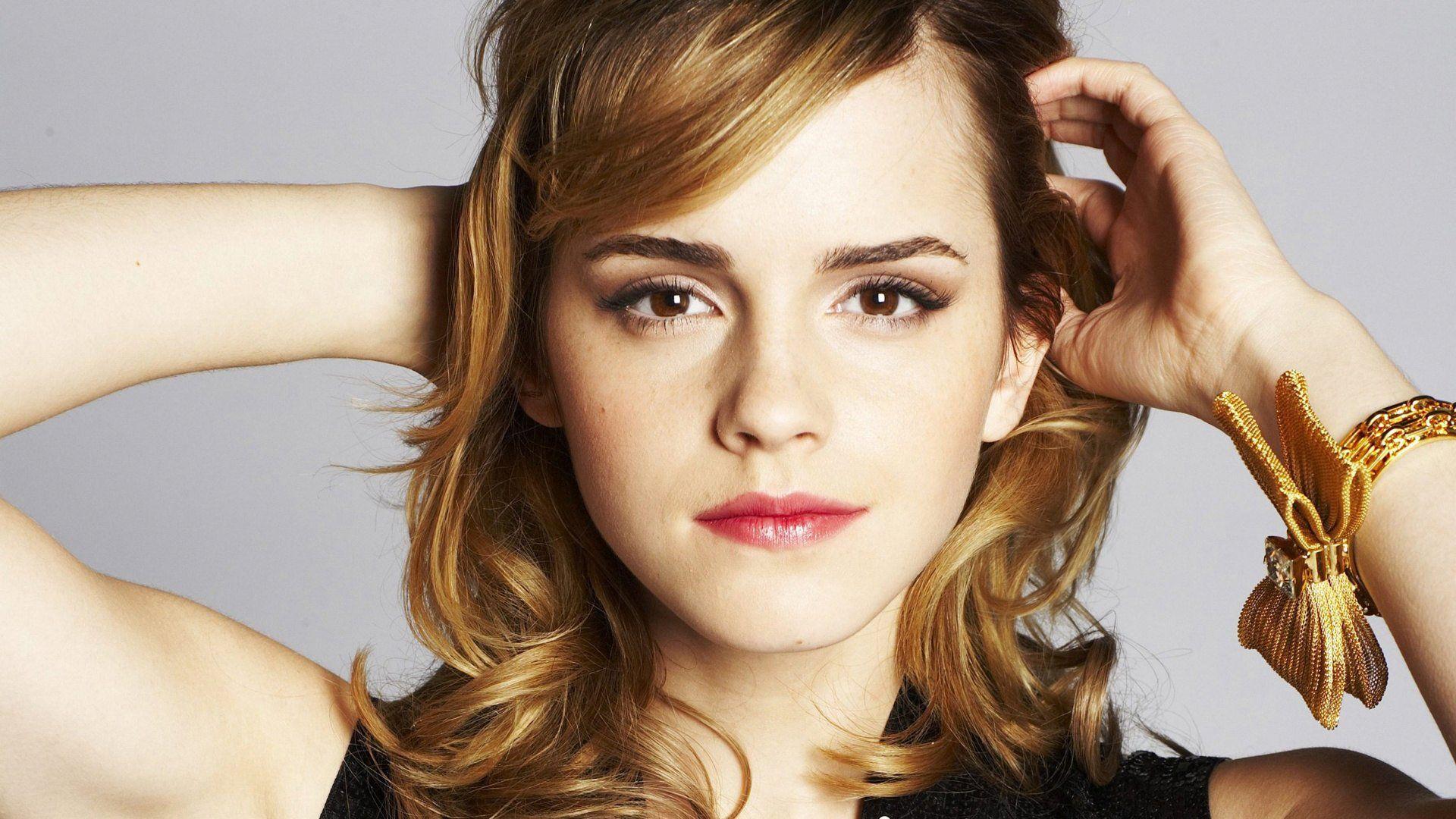 wallpaper: Emma Watson HD Wallpaper