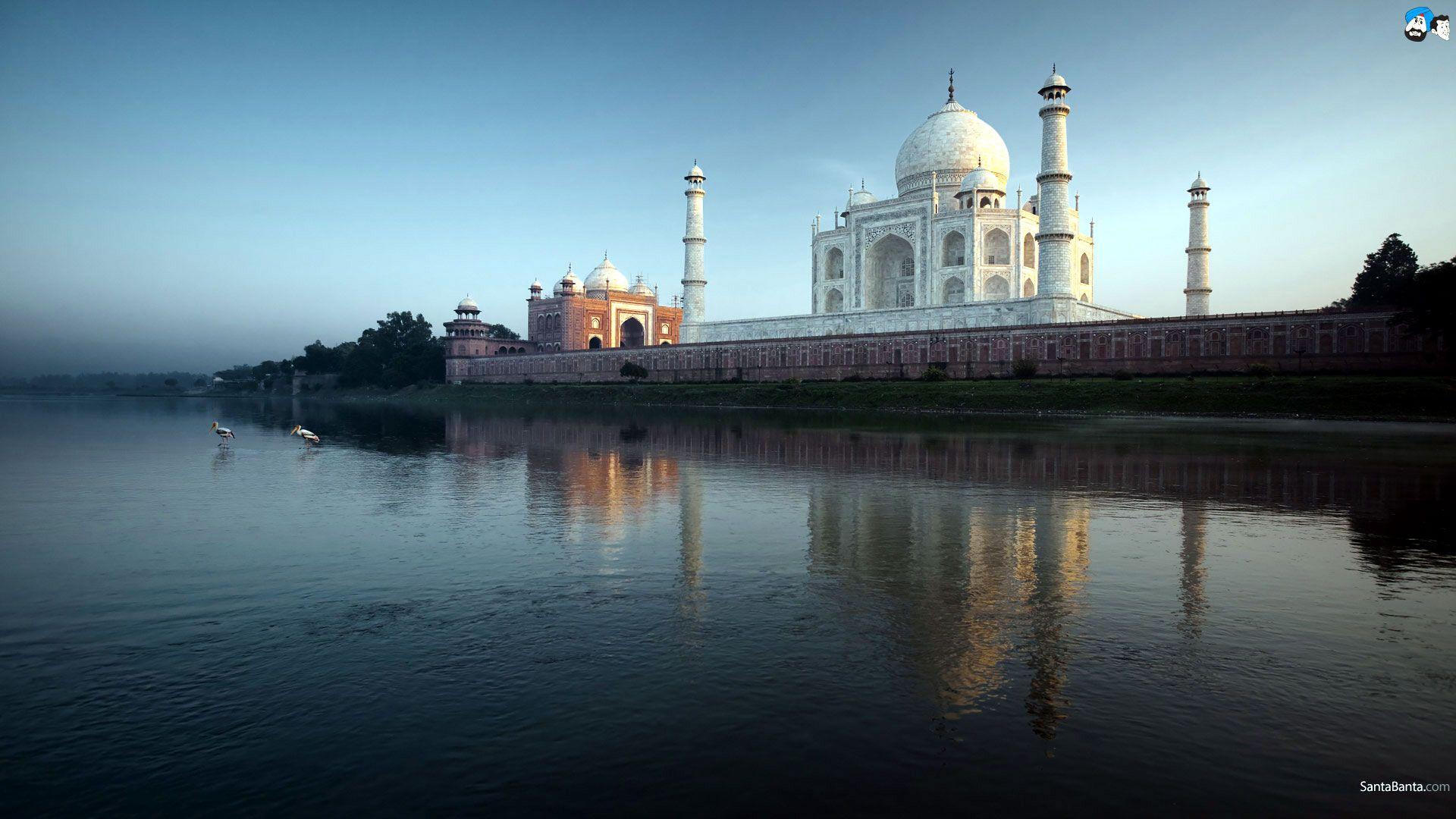 Santa Banta Taj Mahal Wallpaper HD Free Download