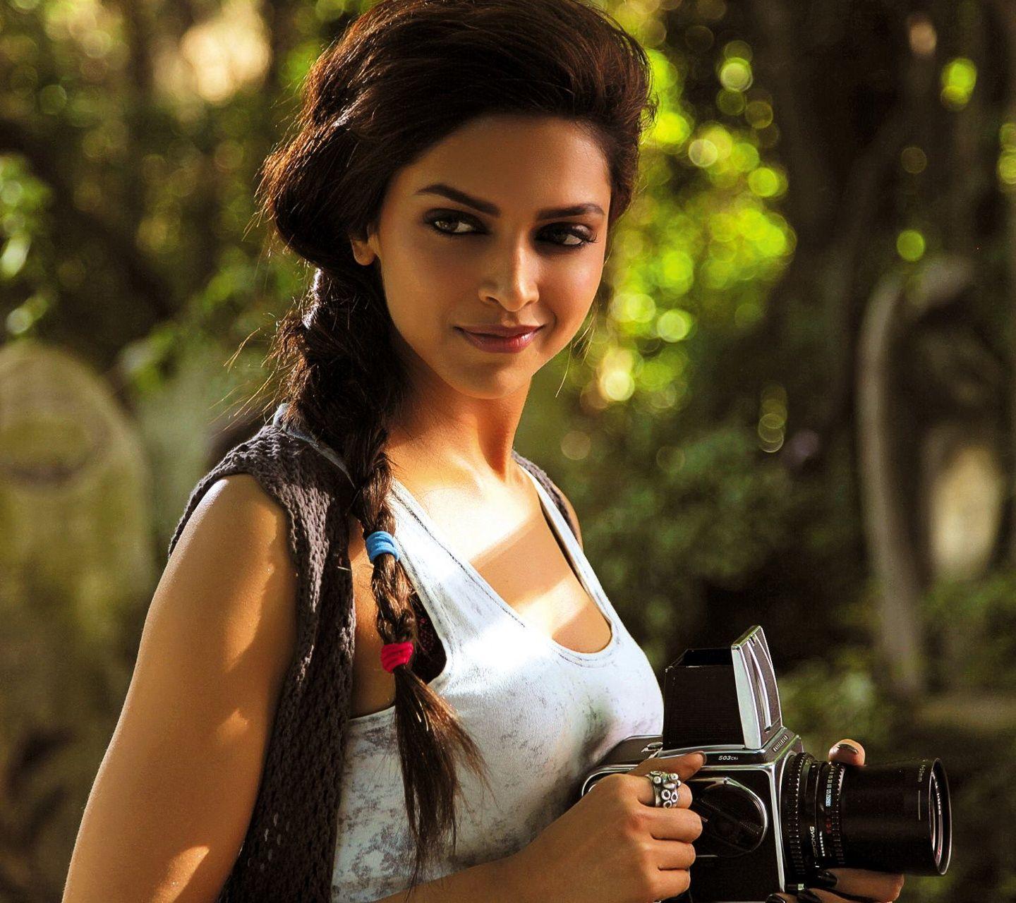 Wallpaper Actress Bollywood