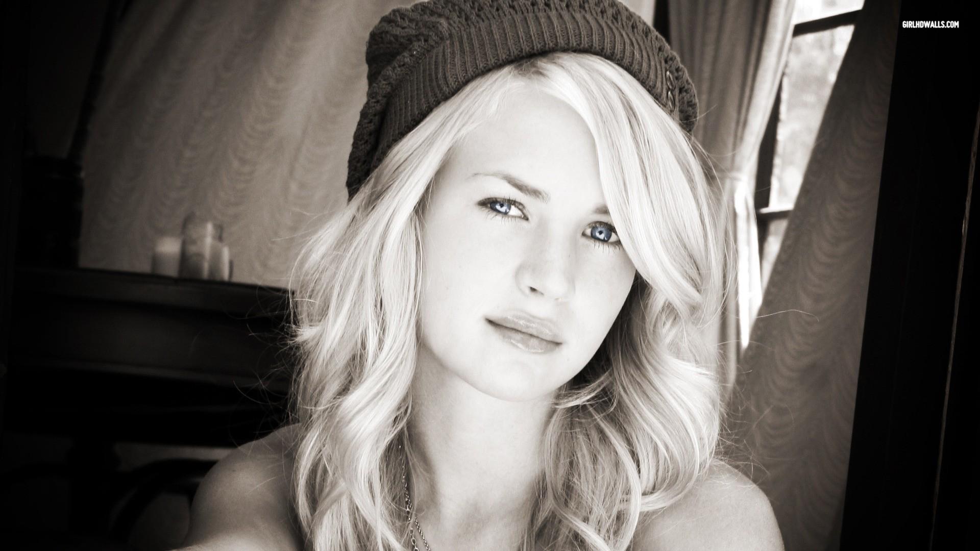 Britt Robertson Wallpapers - Wallpaper Cave