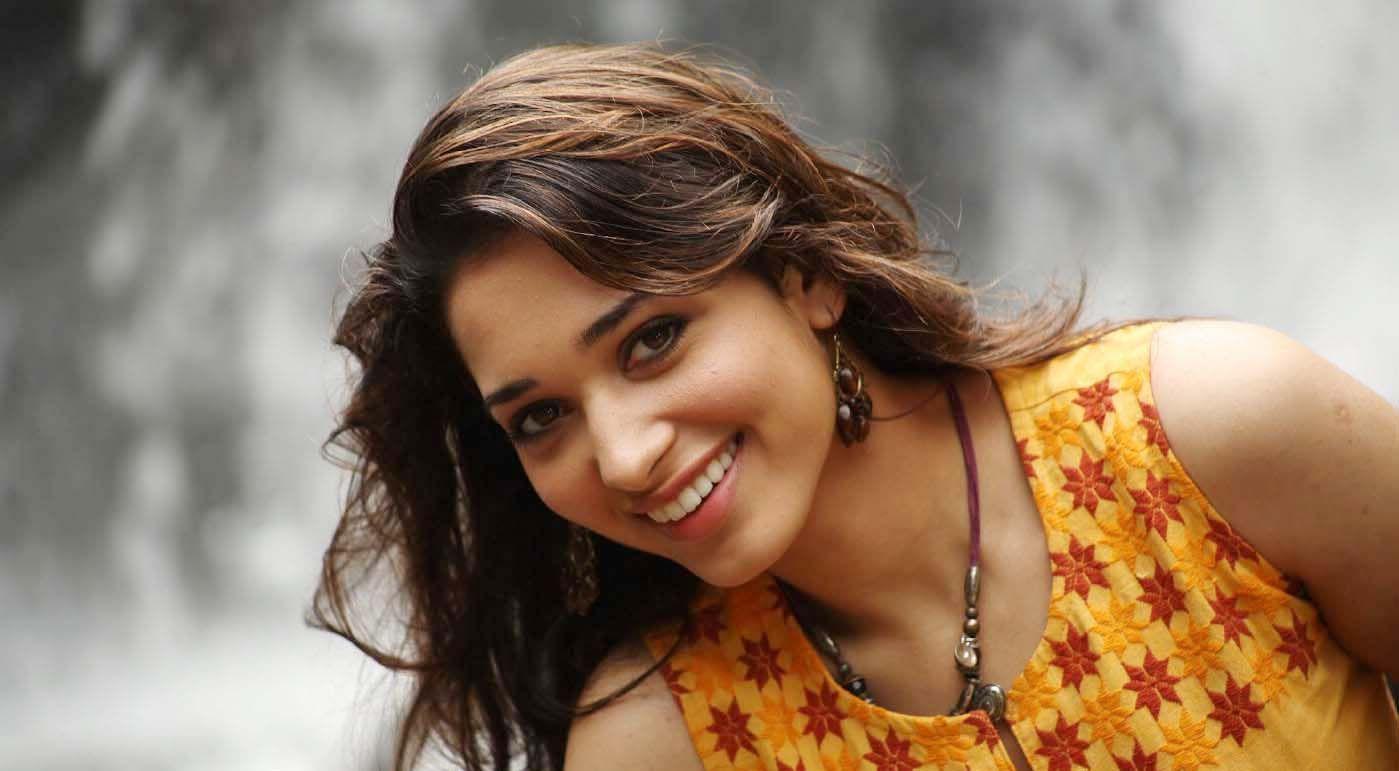 Tamanna Bhatia Wallpaper HD Wallpaper 1399×771 Tamanna Wallpaper
