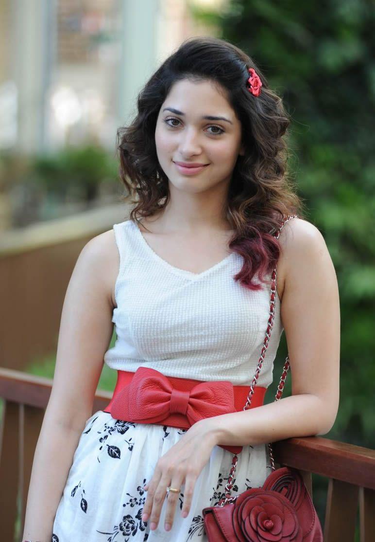 Tamanna Bhatia Wallpaper HD