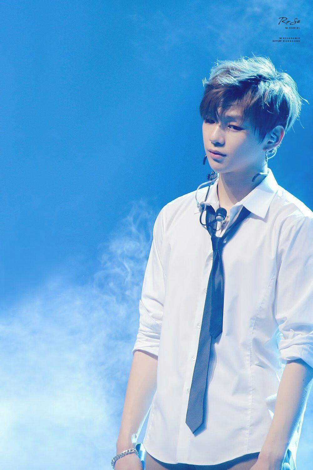 Kang Daniel Wanna One. Produce101 ss2 One