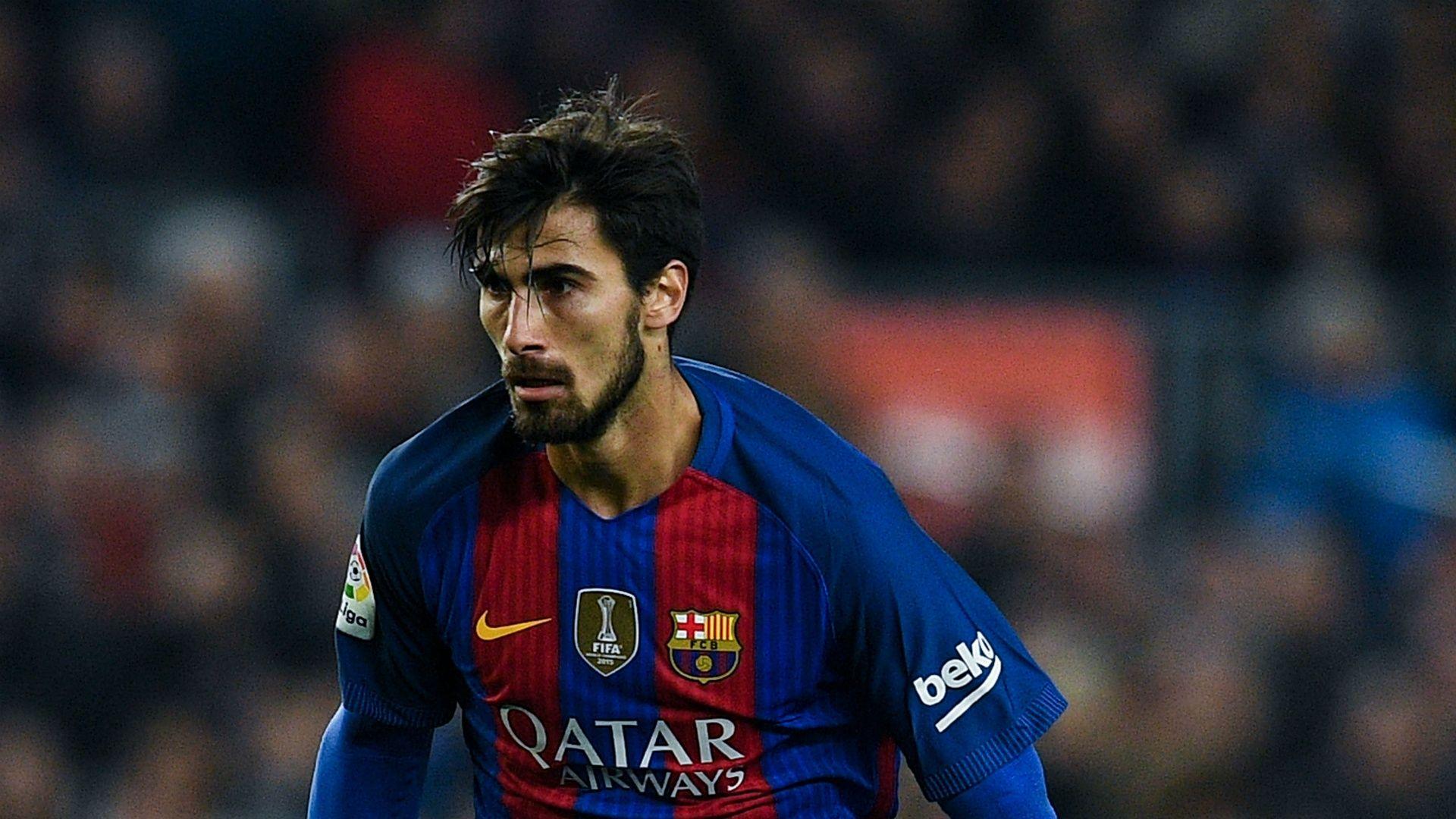 Andre Gomes can play in Busquets role, insists Luis Enrique