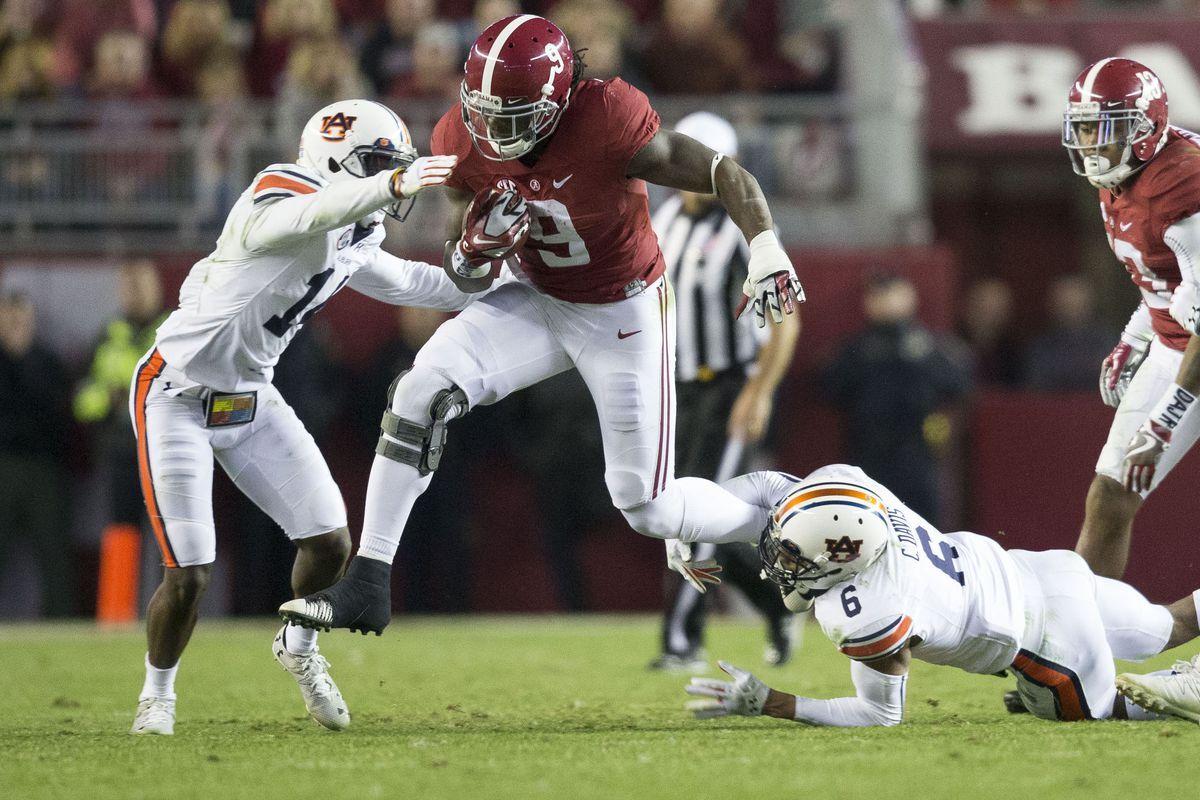 Days 'Til Alabama Football: Bo Scarbrough carries Tide to Iron