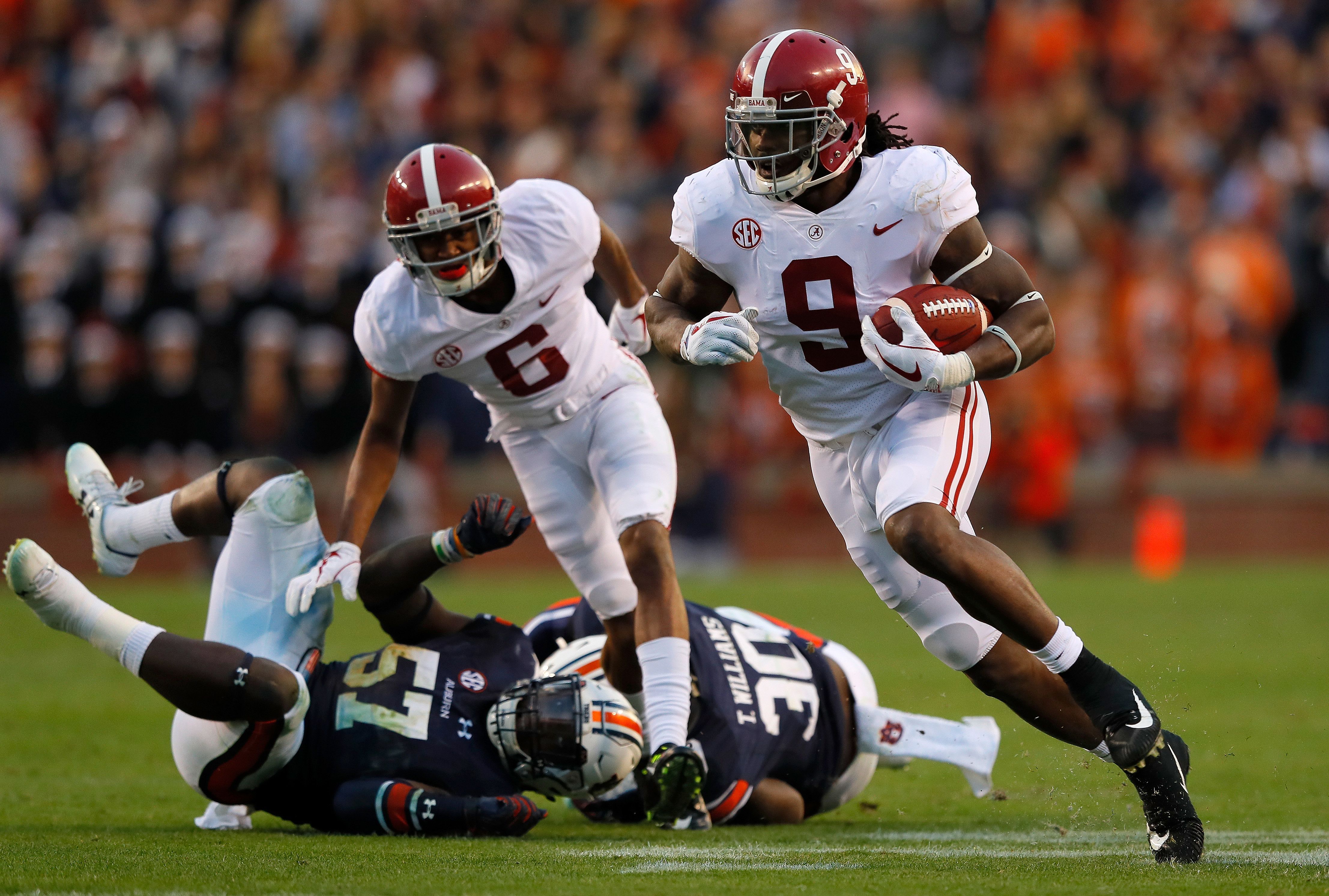 Clemson Football vs. Alabama: Who has the more lethal offensive attack?